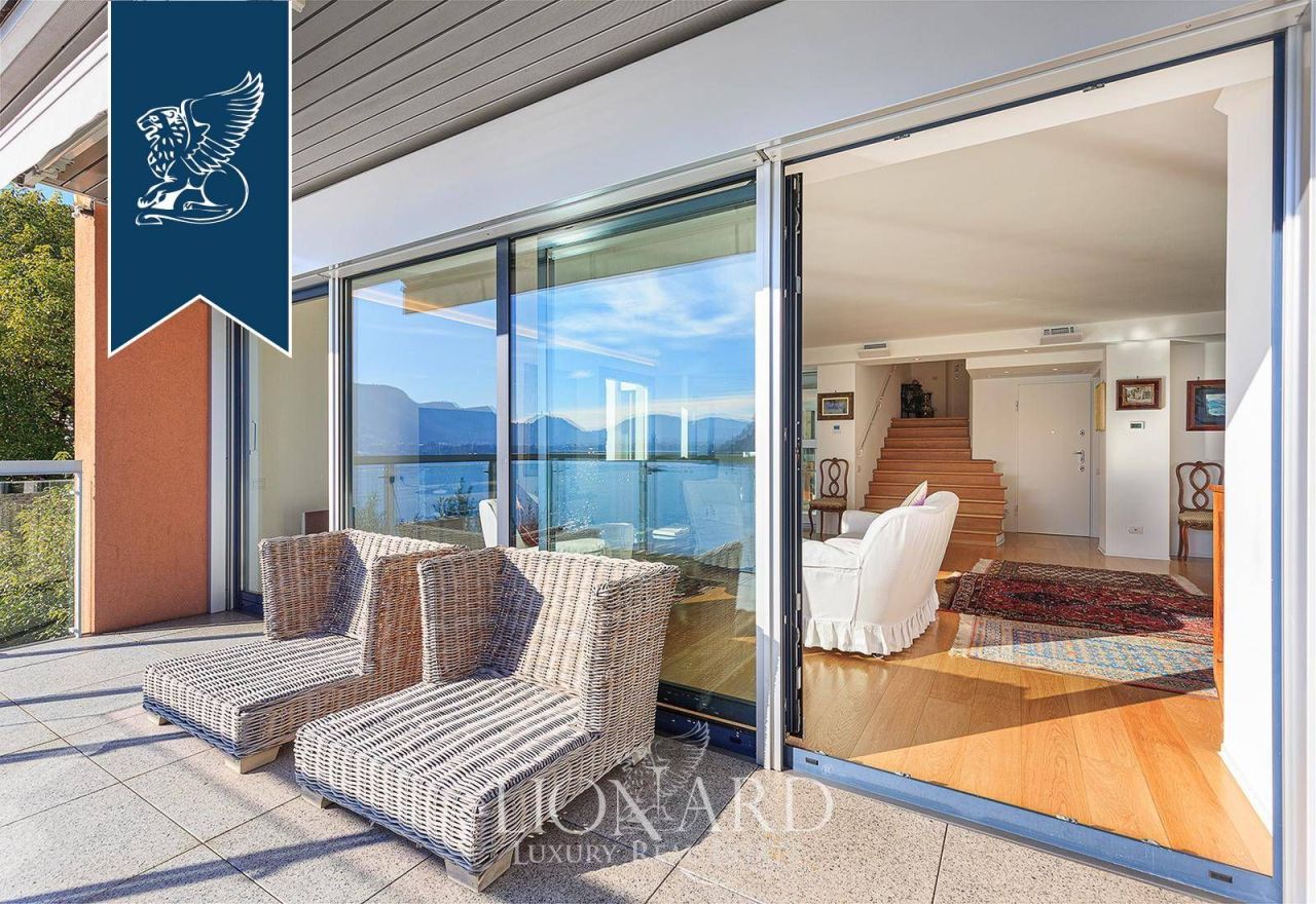 Вилла в Комо, Италия, 400 м² - фото 7