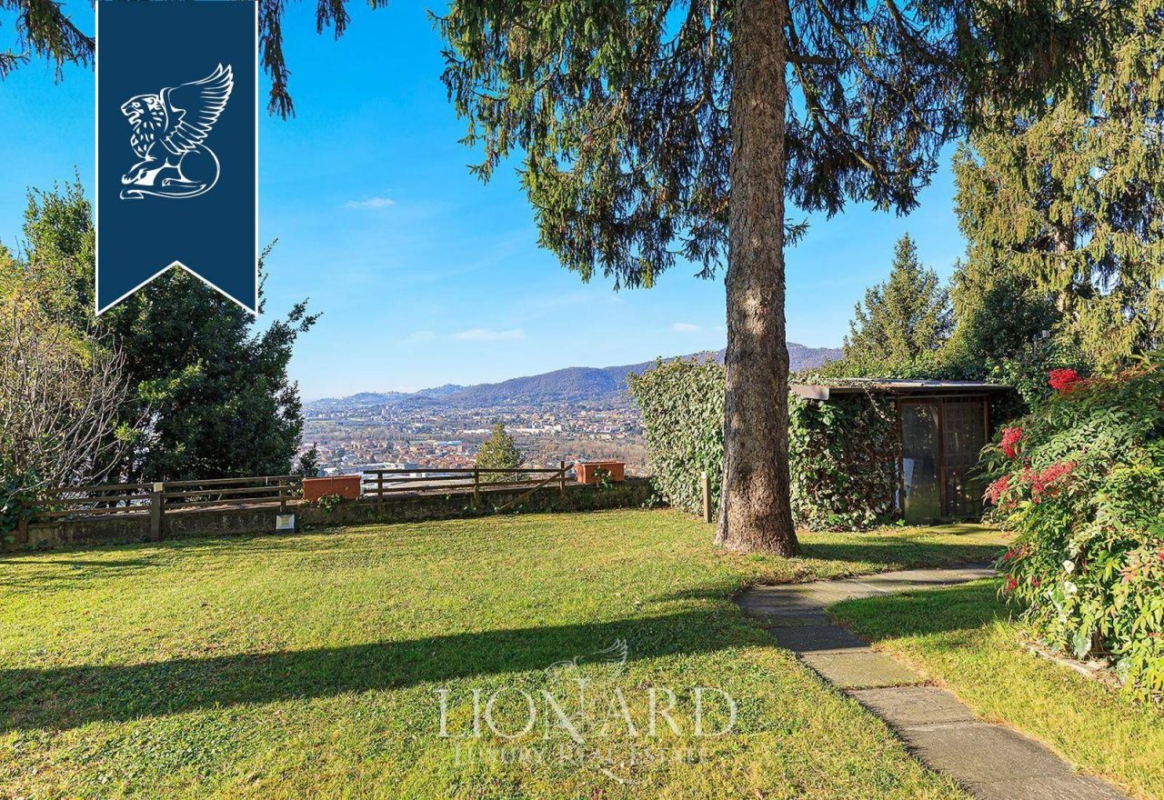 Вилла в Бергамо, Италия, 800 м² - фото 9