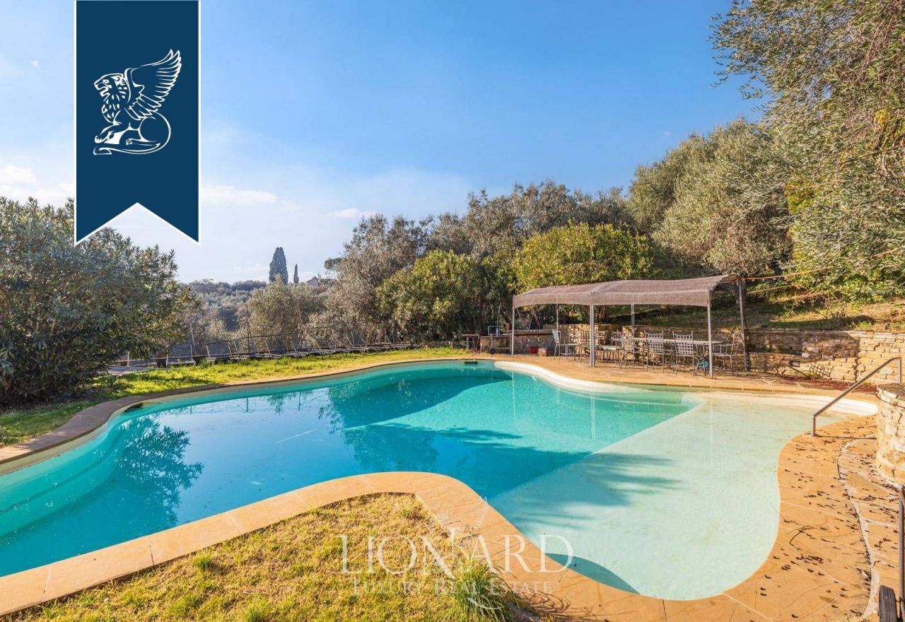 Вилла во Флоренции, Италия, 634 м² - фото 9