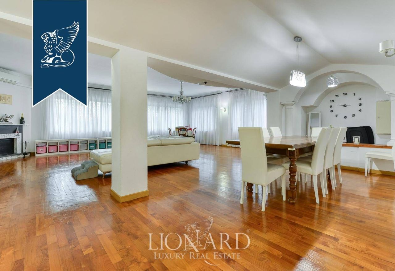 Вилла в Риме, Италия, 1 600 м² - фото 10