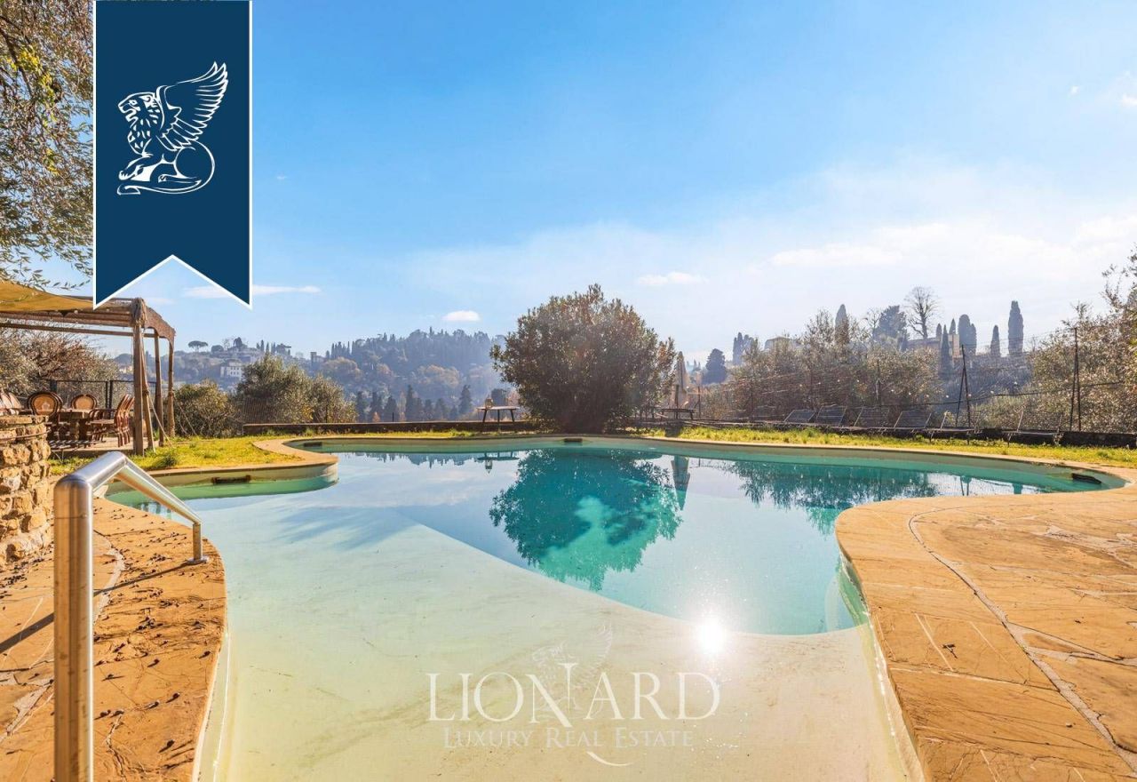 Вилла во Флоренции, Италия, 634 м² - фото 11