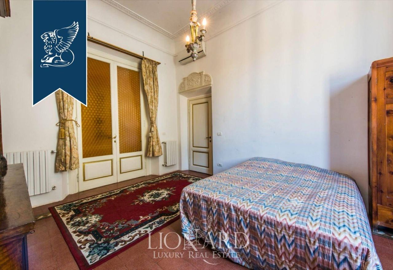 Апартаменты во Флоренции, Италия, 300 м² - фото 12