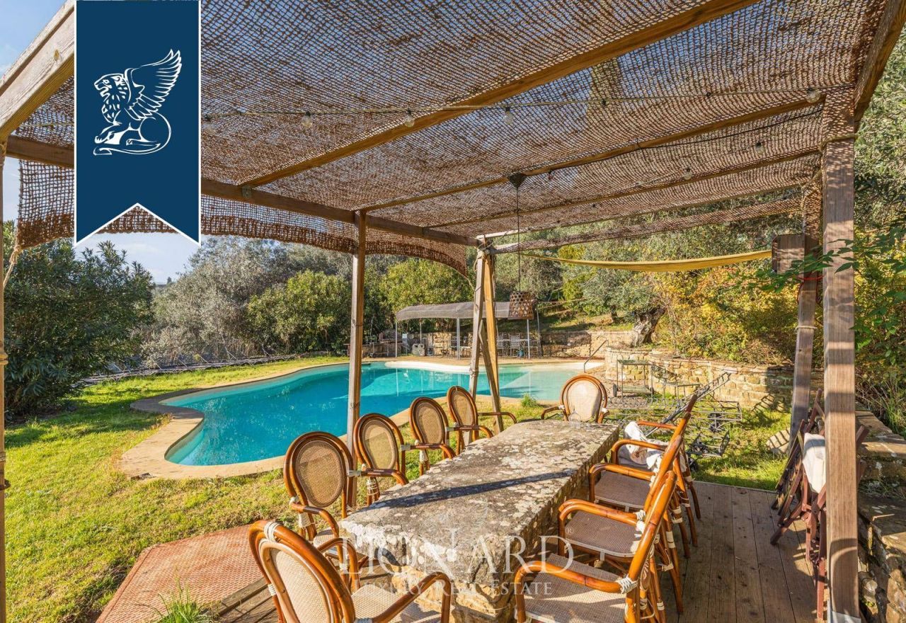 Вилла во Флоренции, Италия, 634 м² - фото 12