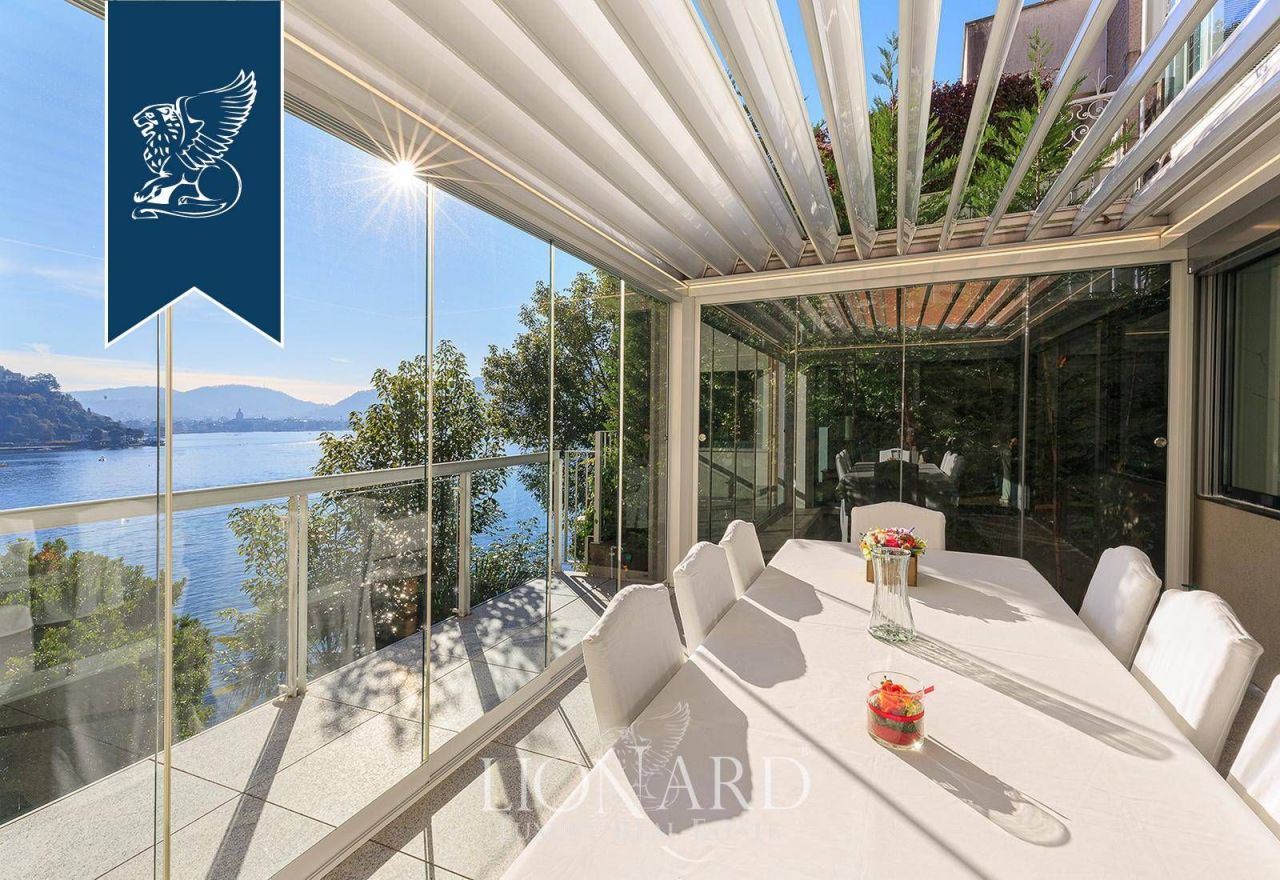 Вилла в Комо, Италия, 400 м² - фото 15