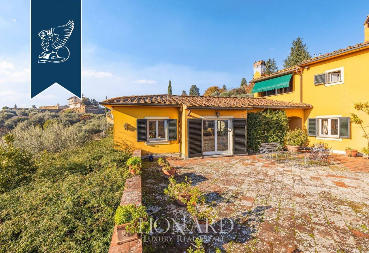 Вилла во Флоренции, Италия, 634 м² - фото 15