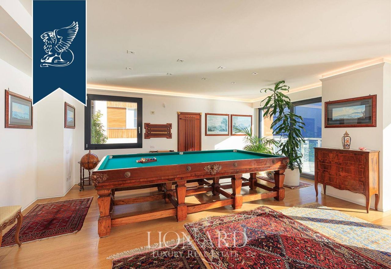 Вилла в Комо, Италия, 400 м² - фото 16