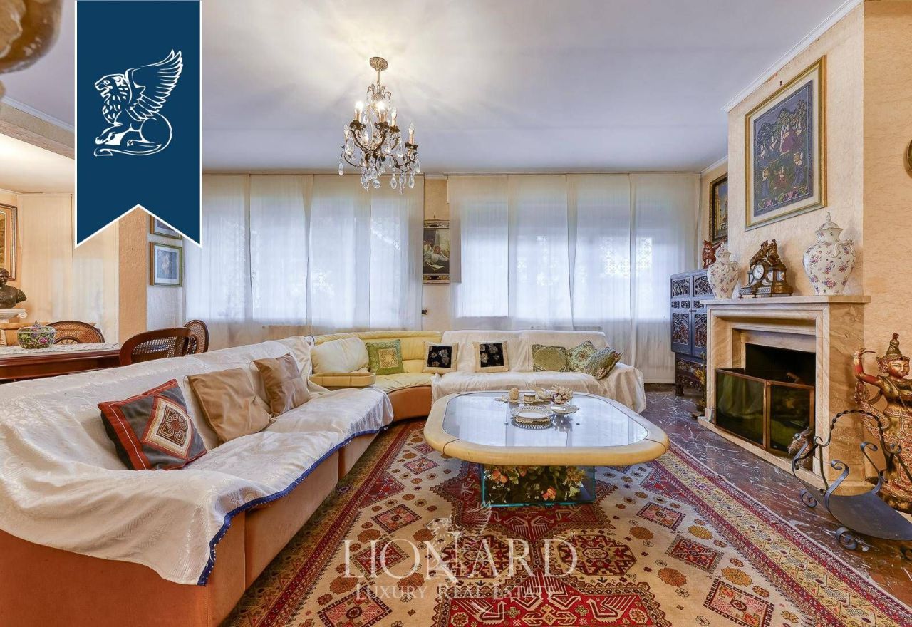 Вилла в Риме, Италия, 1 600 м² - фото 17