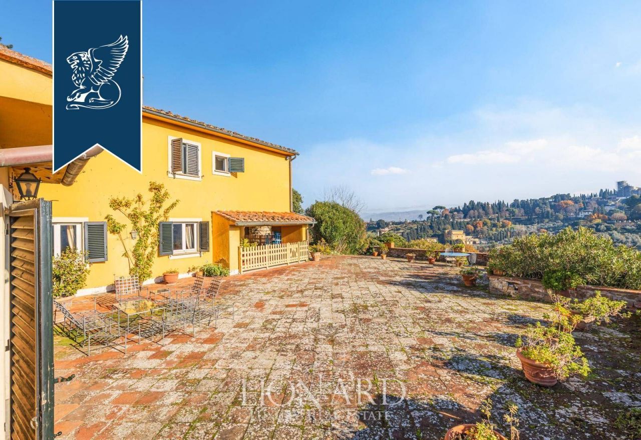 Вилла во Флоренции, Италия, 634 м² - фото 17