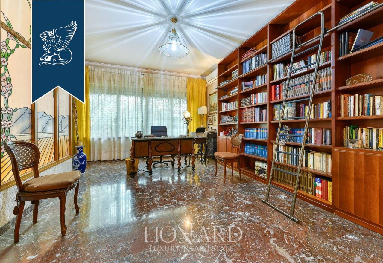 Вилла в Риме, Италия, 1 600 м² - фото 19