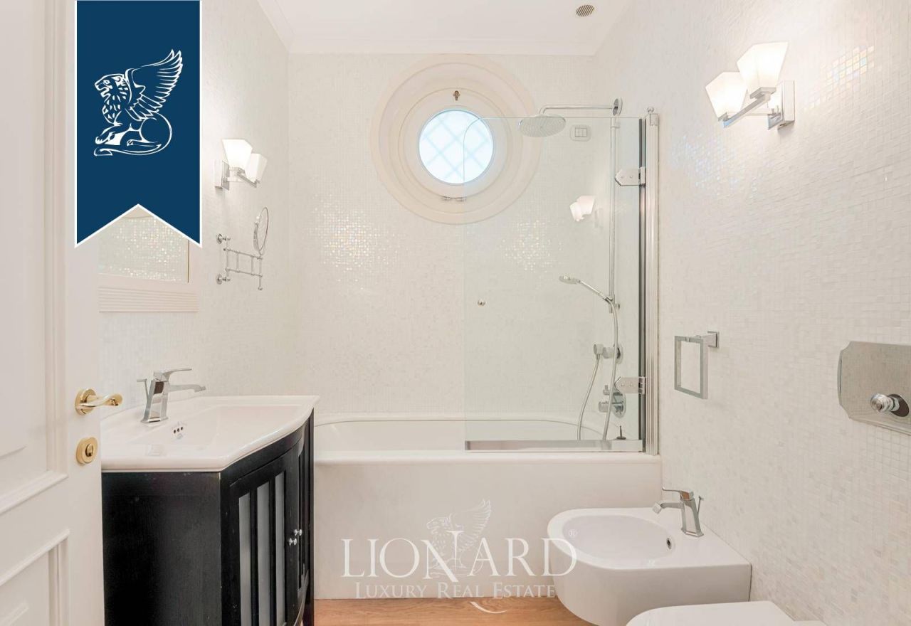 Вилла в Форте деи Марми, Италия, 326 м² - фото 19