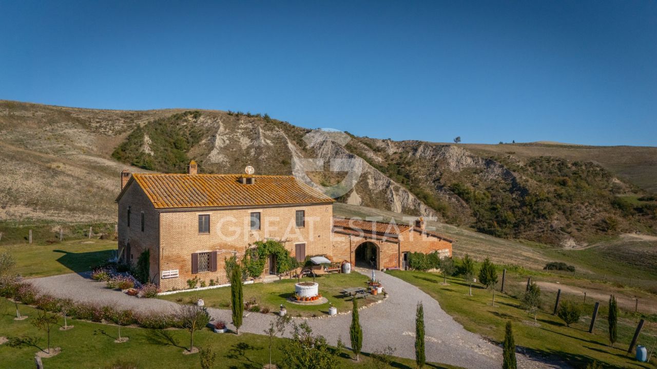 Дом в Ашано, Италия, 734.55 м² - фото 2