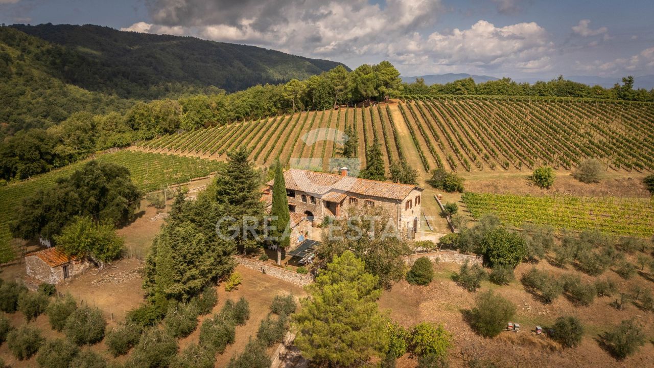 Дом в Кьянти, Италия, 451.25 м² - фото 4