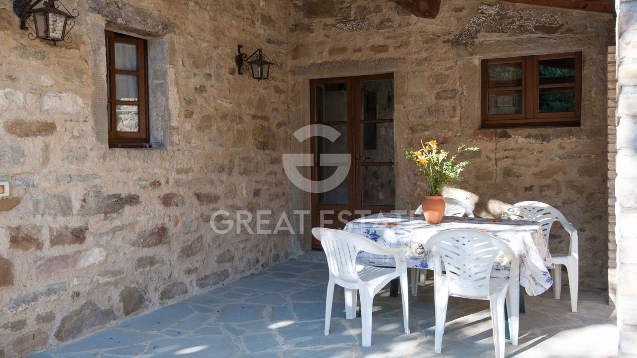 Дом в Кортоне, Италия, 2 200 м² - фото 7