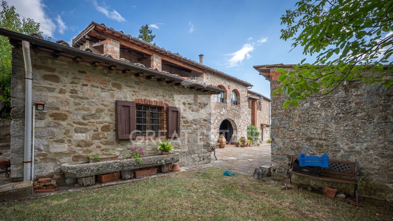 Дом в Кьянти, Италия, 451.25 м² - фото 9