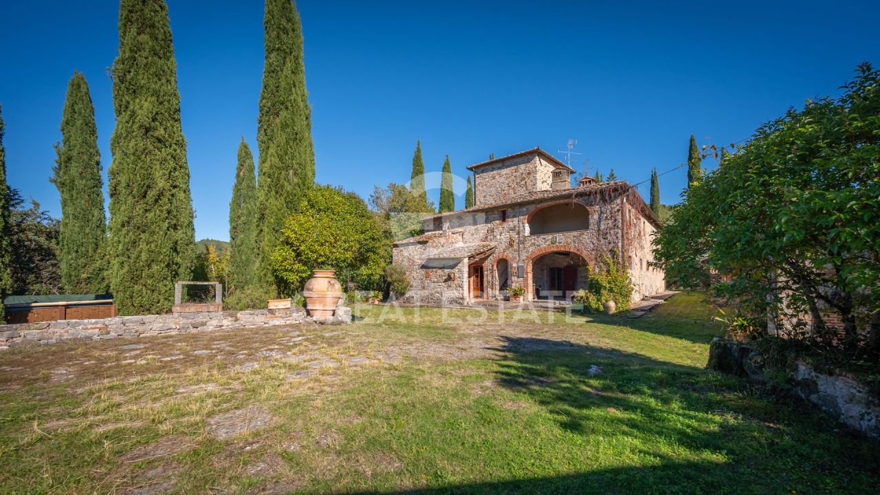 Дом в Кьянти, Италия, 615.9 м² - фото 9