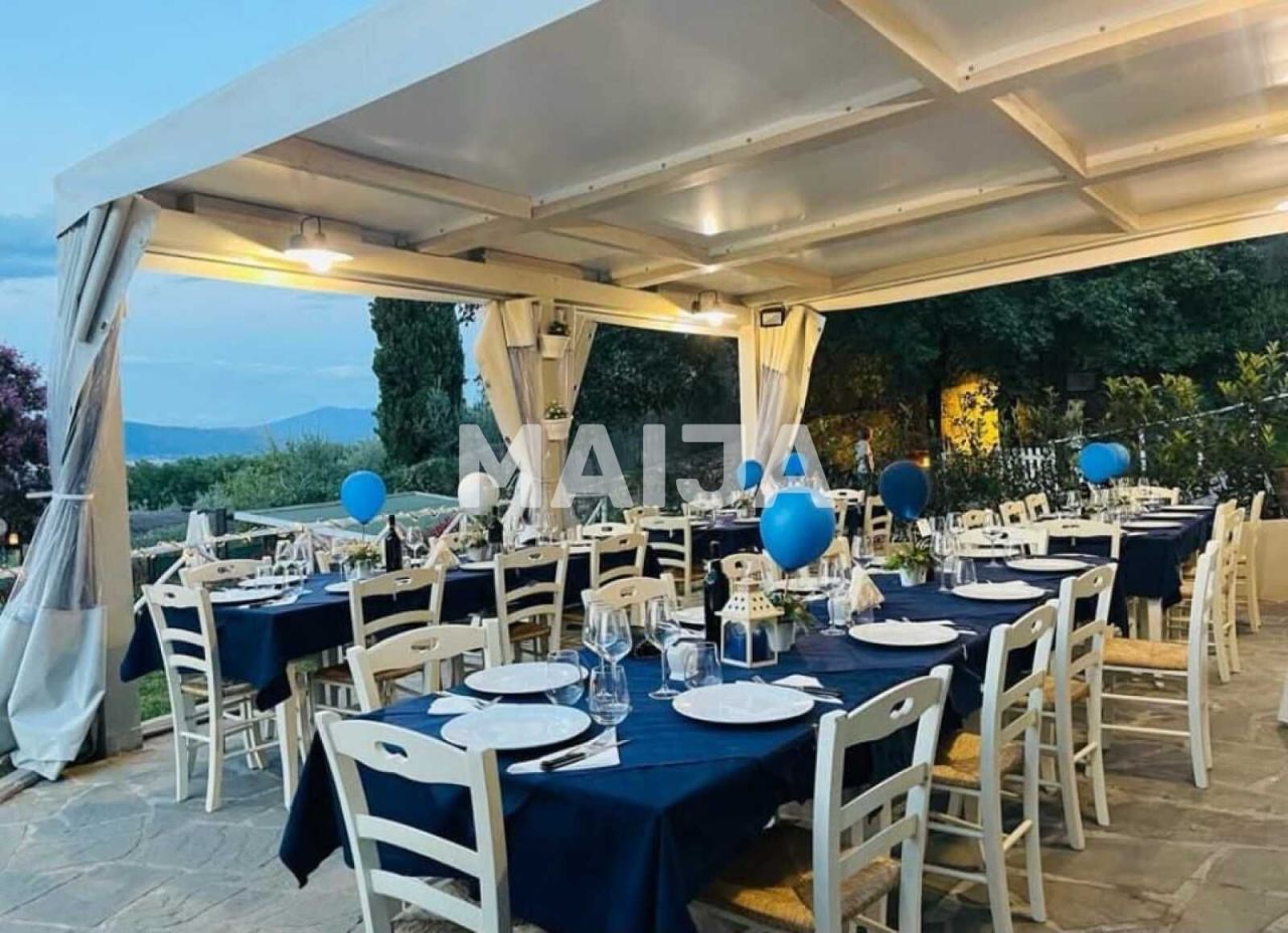 Вилла в Пистое, Италия, 380 м² - фото 5