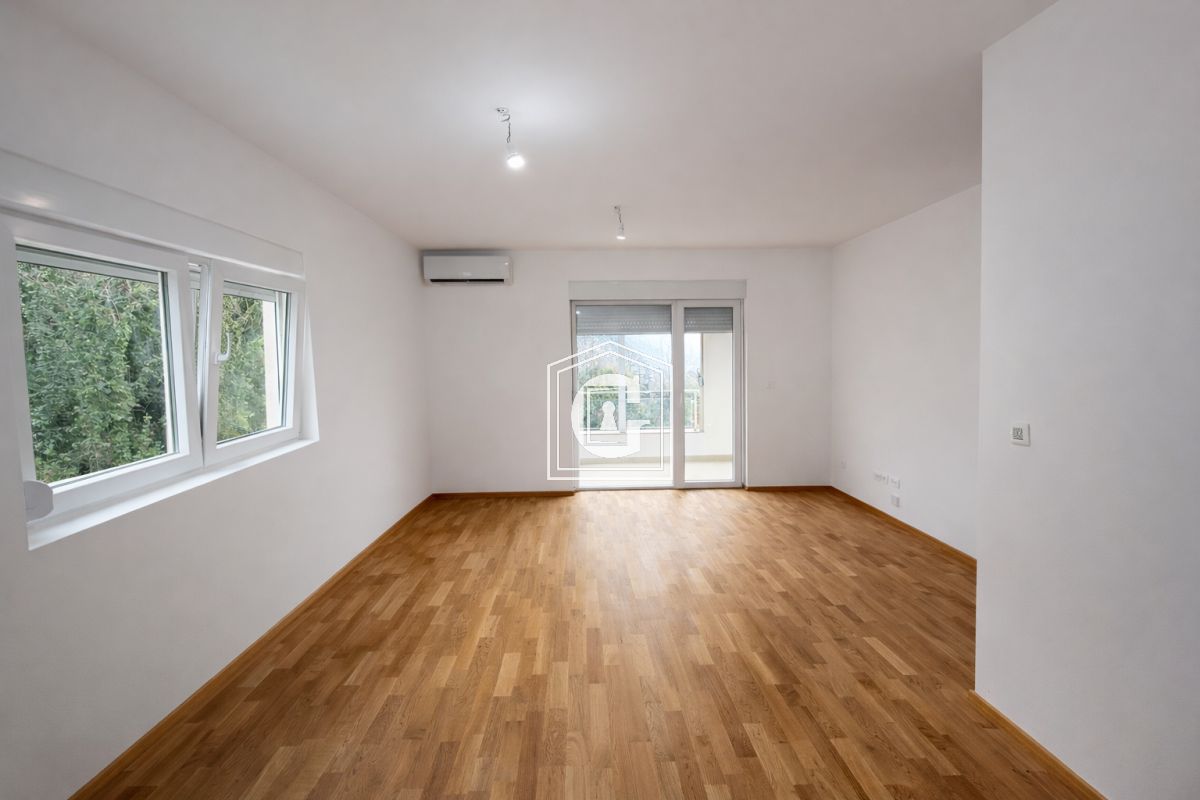 Апартаменты в Бечичи, Черногория, 46 м² - фото 1