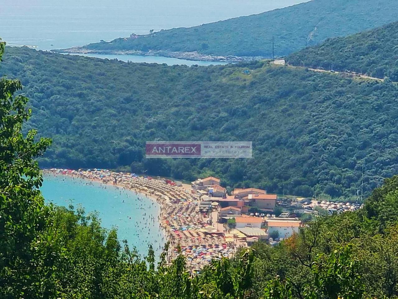 Апартаменты в Сеоце, Черногория, 65 м² - фото 1