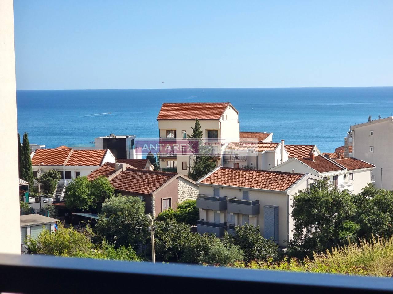 Апартаменты в Бечичи, Черногория, 71 м² - фото 1