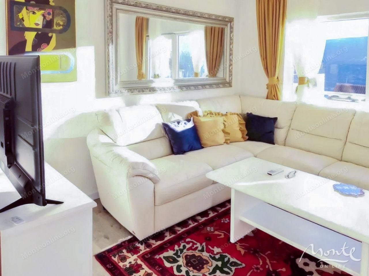 Апартаменты в Херцег-Нови, Черногория, 65 м² - фото 1