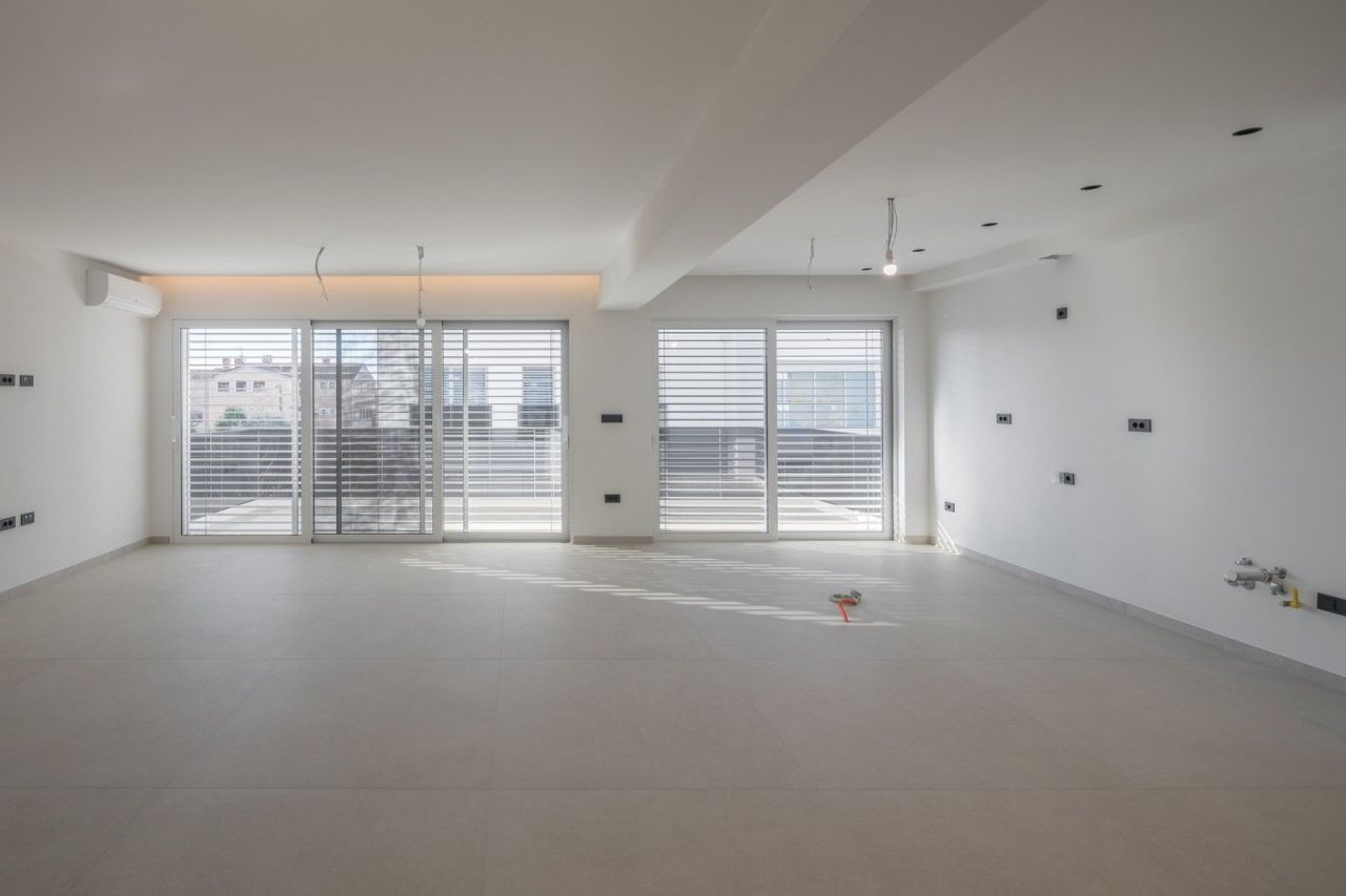 Квартира в Ровини, Хорватия, 170 м² - фото 4