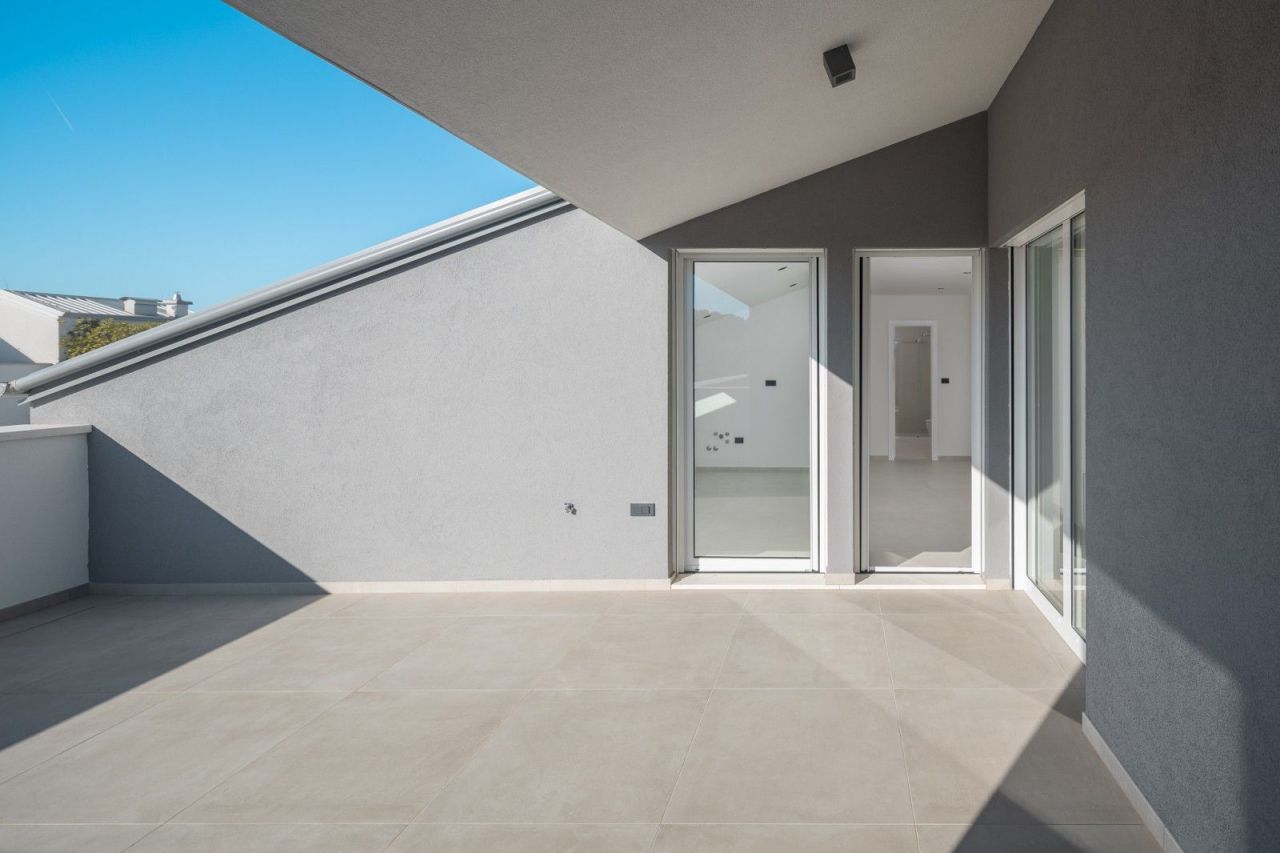 Квартира в Ровини, Хорватия, 170 м² - фото 14