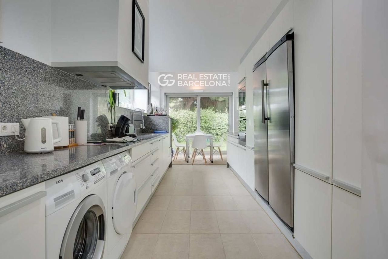 Дом Girona, S'Agaró, Испания, 251 м² - фото 4