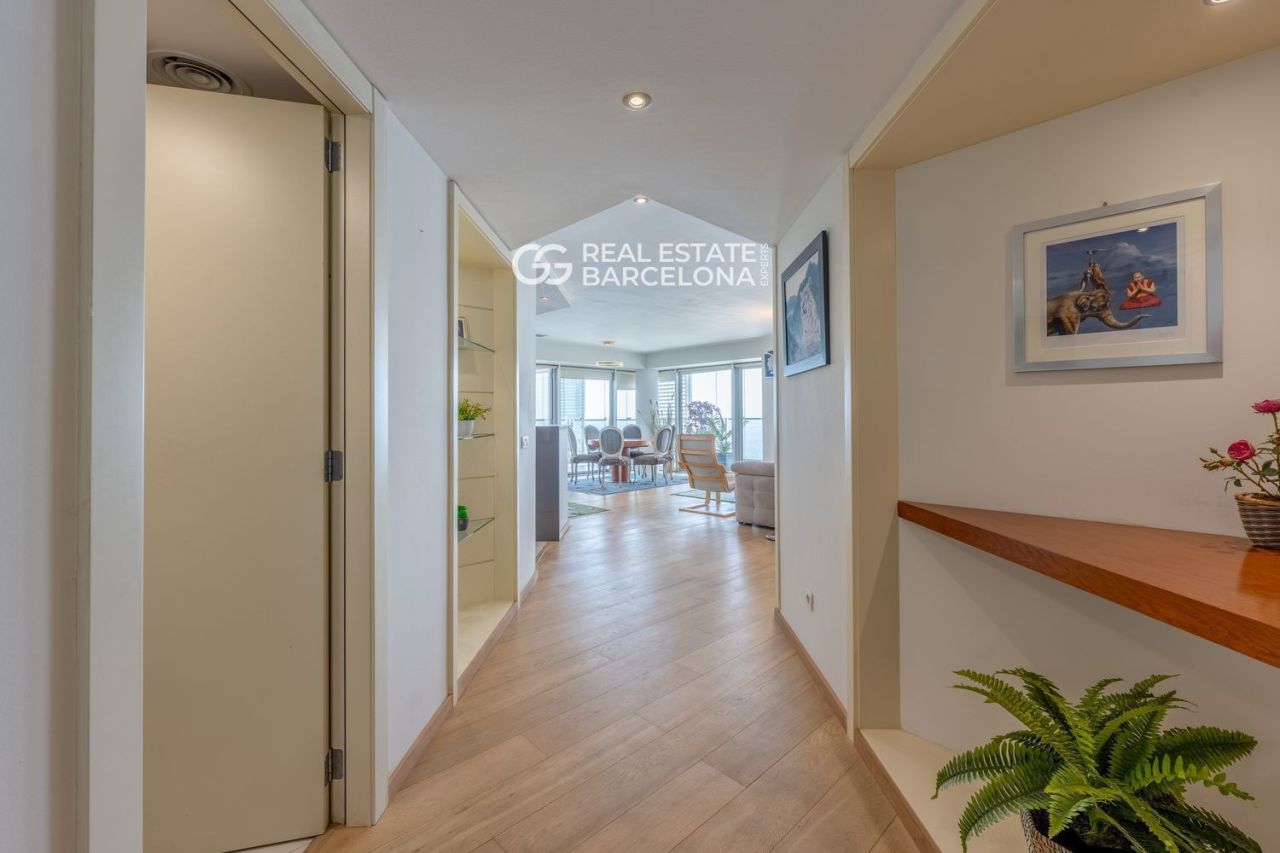 Квартира в Барселоне, Испания, 242 м² - фото 7