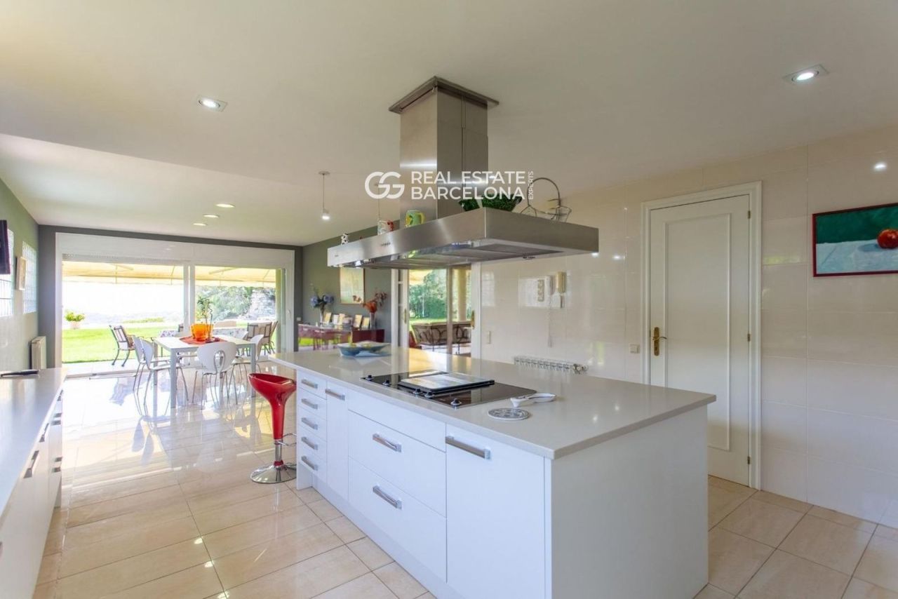 Дом Barcelona, Sant Andreu de Llavaneres, Испания, 784 м² - фото 13