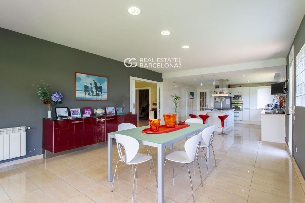 Дом Barcelona, Sant Andreu de Llavaneres, Испания, 784 м² - фото 15