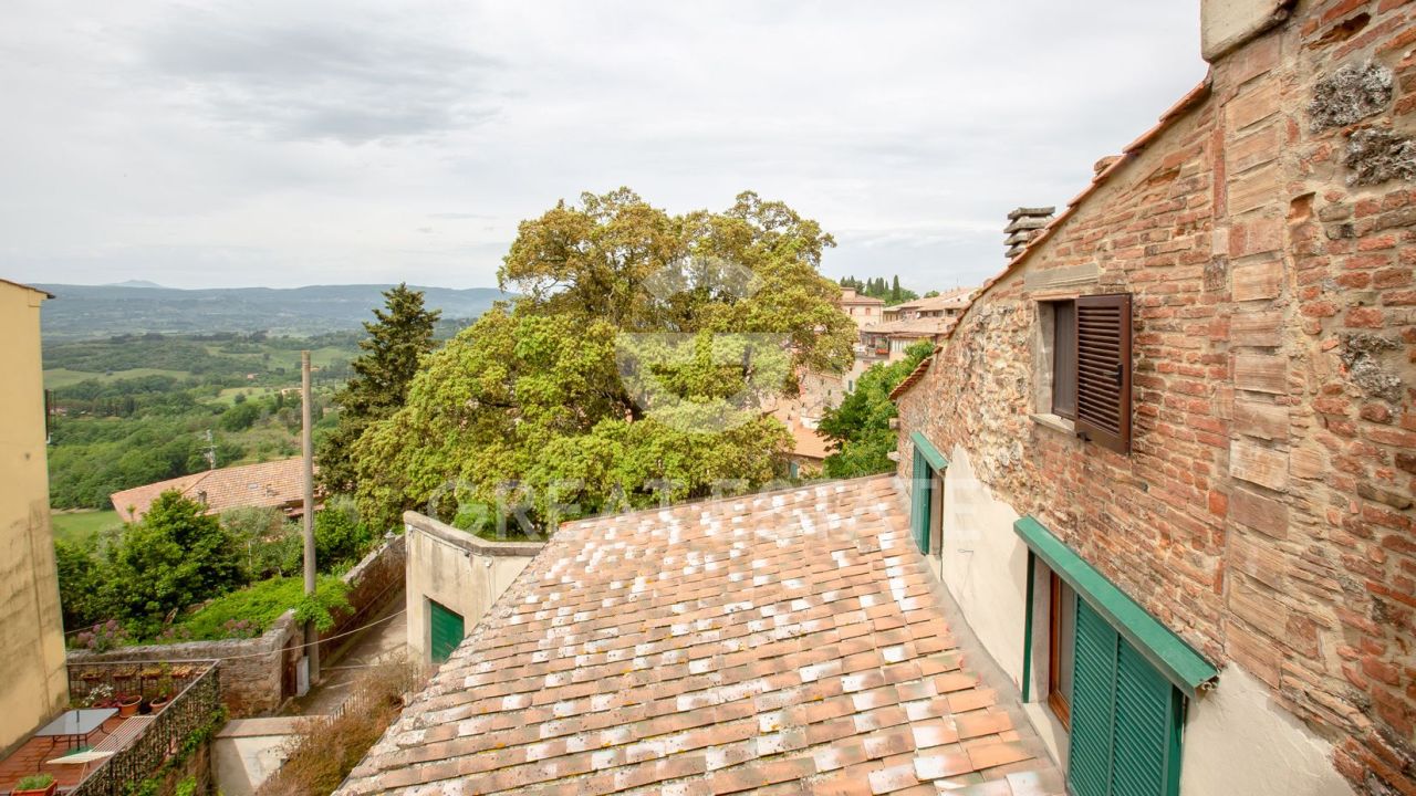 Апартаменты в Кьюси, Италия, 178.65 м² - фото 2