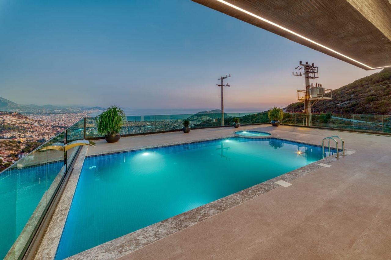 Вилла в Алании, Турция, 300 м² - фото 11