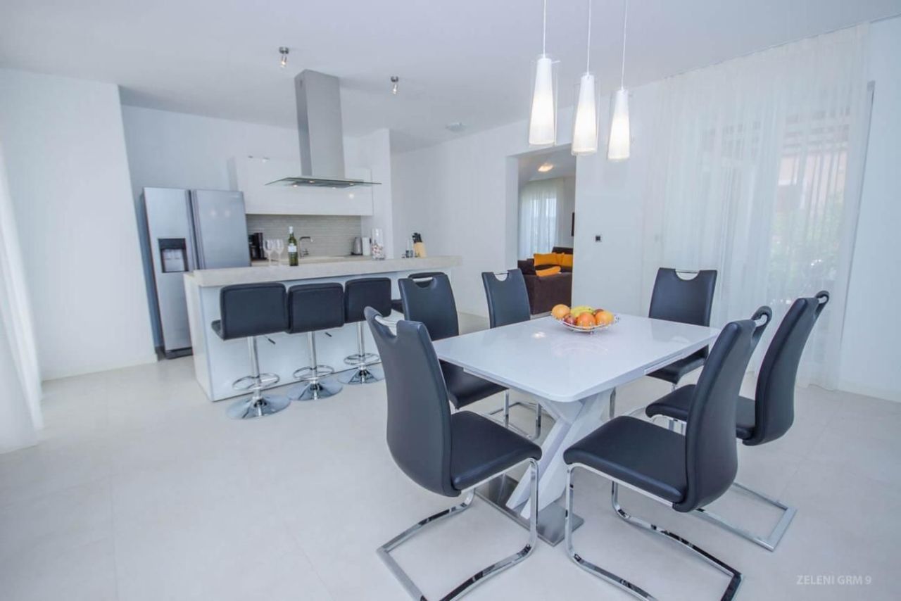 Вилла Splitska, Хорватия, 220 м² - фото 17