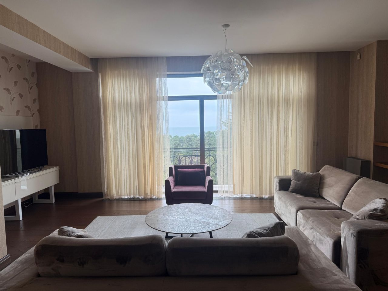 Квартира в Батуми, Грузия, 234 м² - фото 1