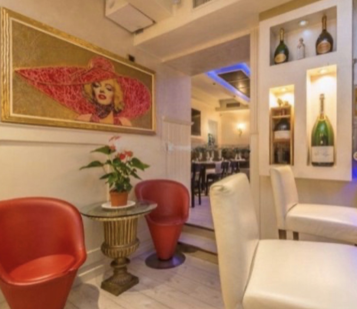 Кафе, ресторан в Кампионе-д'Италия, Италия, 338 м² - фото 8