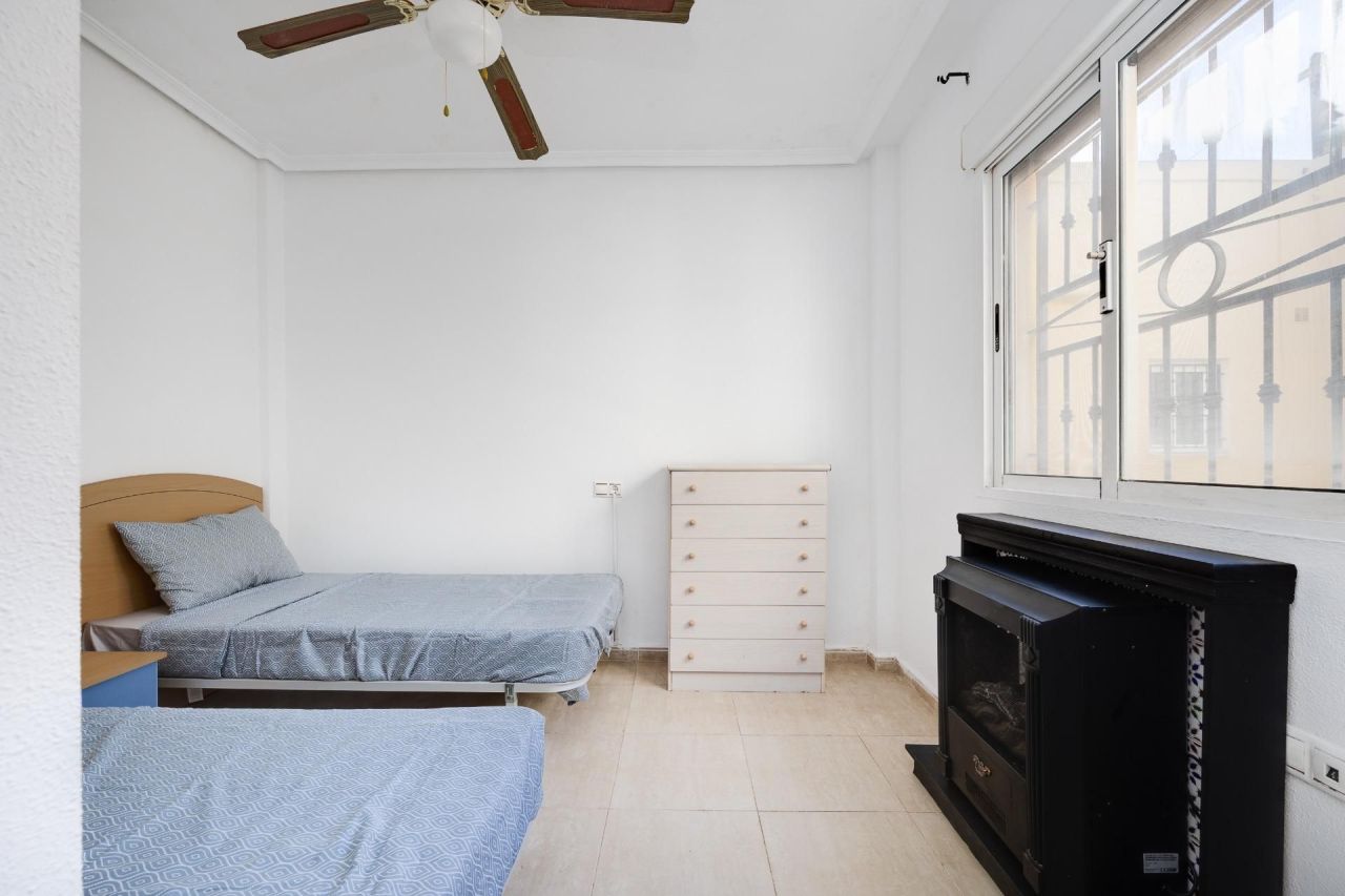 Бунгало в Торревьехе, Испания, 76 м² - фото 10