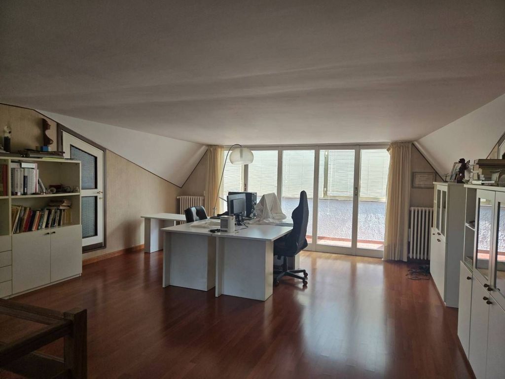 Вилла в Аппьяно-Джентиле, Италия, 530 м² - фото 14