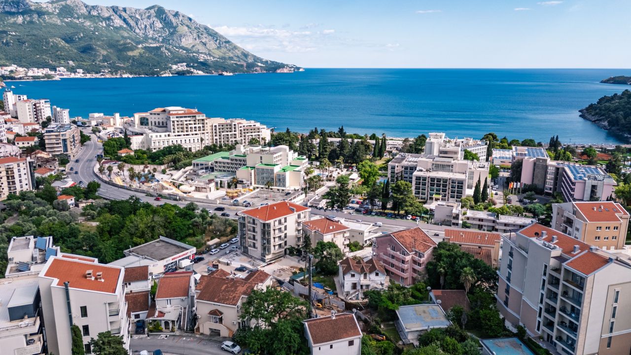 Квартира в Будве, Черногория, 71 м² - фото 1