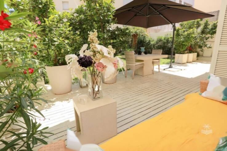 Квартира в Каннах, Франция, 65 м² - фото 1