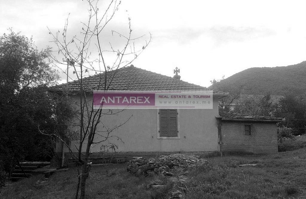 Земля в Биеле, Черногория, 3 431 м² - фото 5