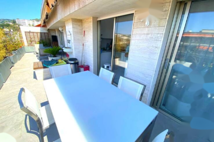 Квартира в Каннах, Франция, 62 м² - фото 1