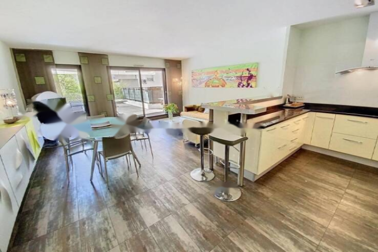 Квартира в Каннах, Франция, 108 м² - фото 1