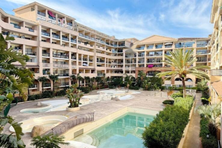 Квартира в Каннах, Франция, 36 м² - фото 1