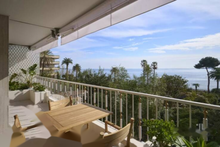 Квартира в Каннах, Франция, 101 м² - фото 1