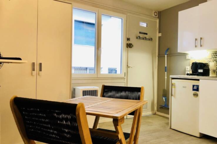 Квартира в Каннах, Франция, 11 м² - фото 1