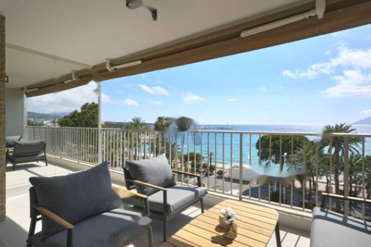 Квартира в Каннах, Франция, 70 м² - фото 1