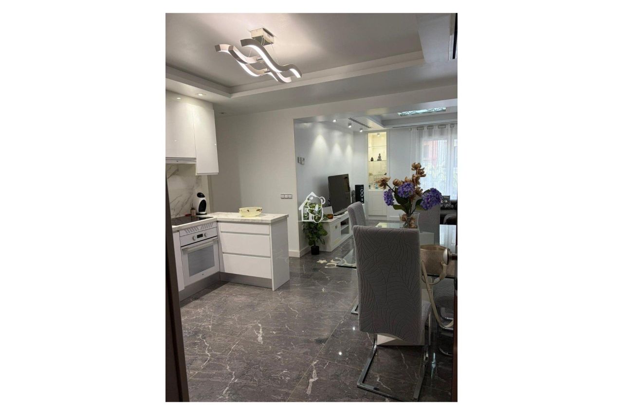 Апартаменты в Аликанте, Испания, 90 м² - фото 1