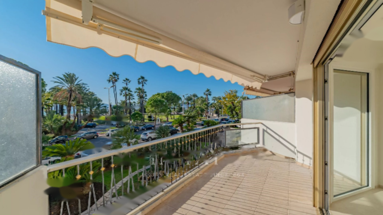 Квартира в Каннах, Франция, 92 м² - фото 2