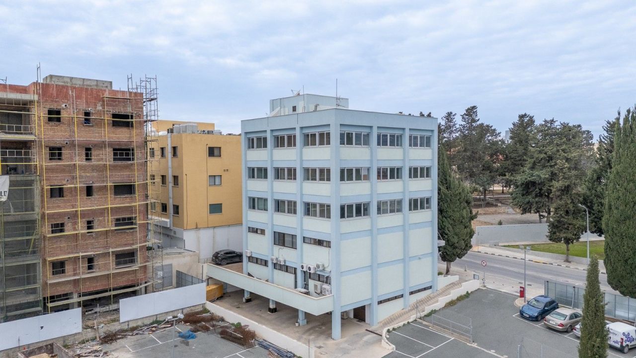 Коммерческая недвижимость в Пафосе, Кипр, 836 м² - фото 9