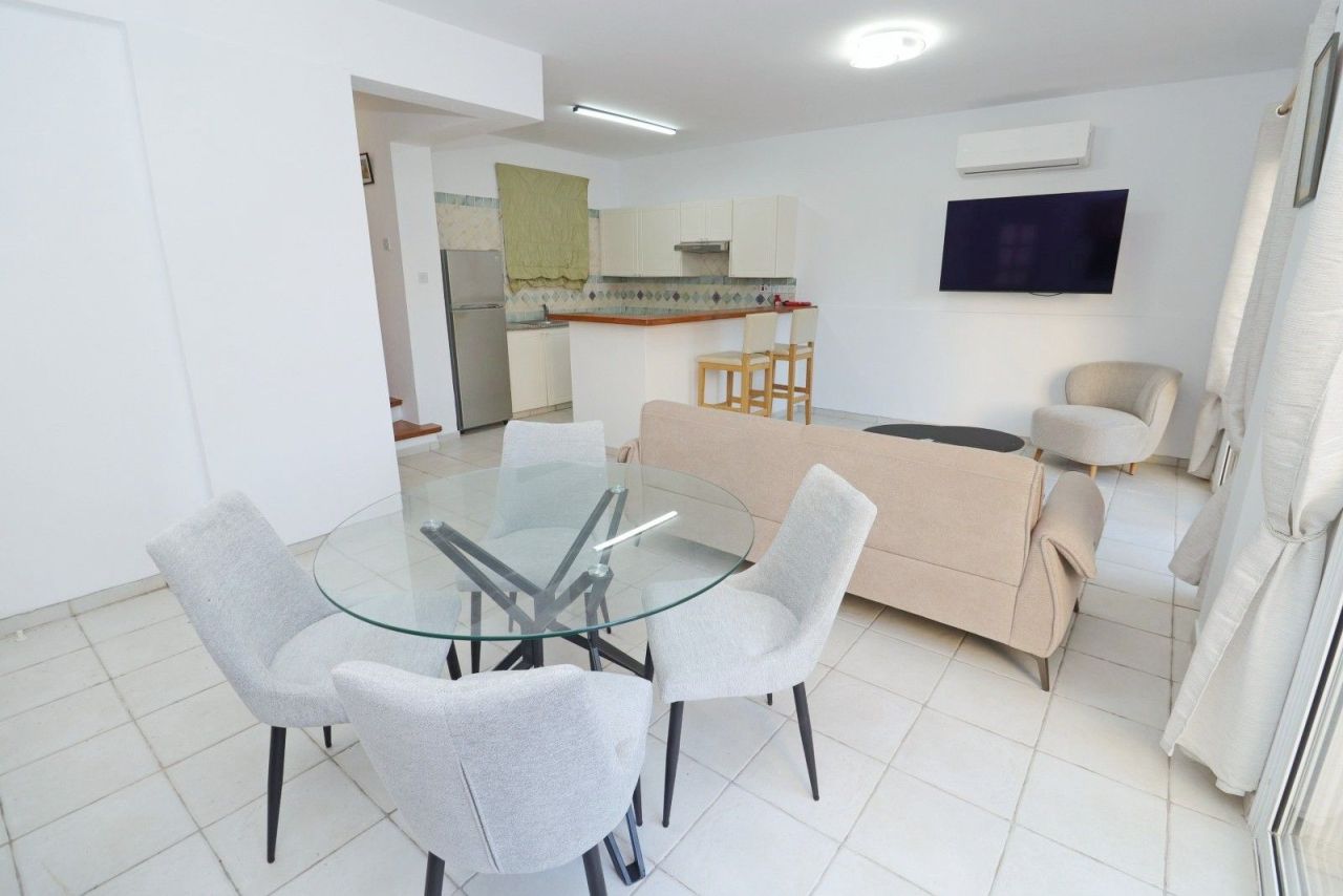 Таунхаус в Пафосе, Кипр, 94 м² - фото 9